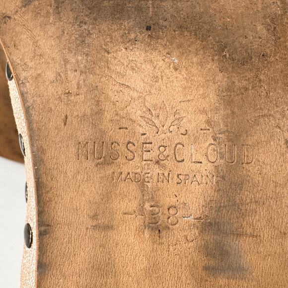 Anthro Musse & Cloud Leather Studded Peep Toe Booties Size 38 - Picture 7 of 8